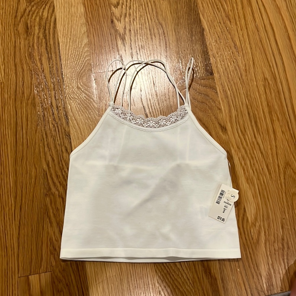 Cute ribbed tank. New with tags.